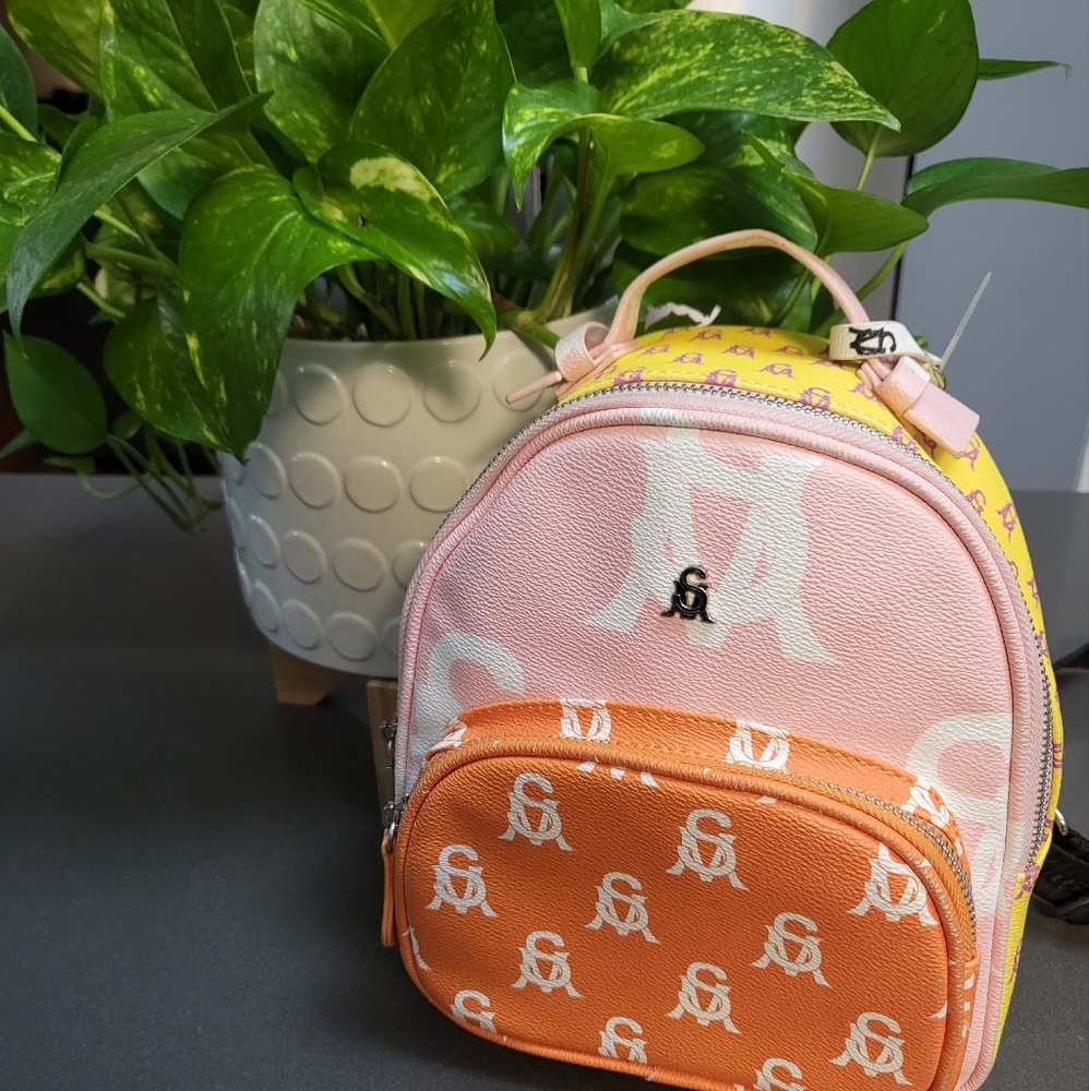 Womens purse